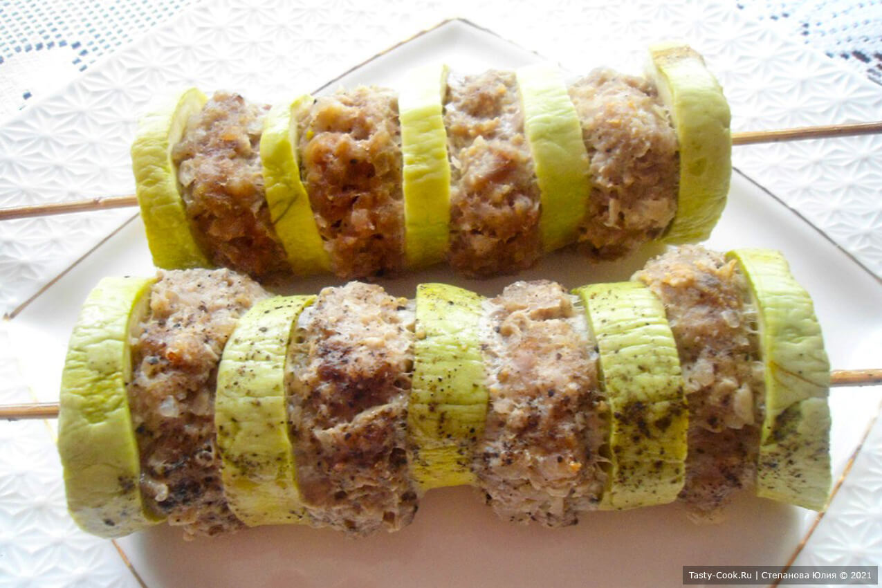 Люля-кебаб из свинины в духовке: рецепт с фото пошагово